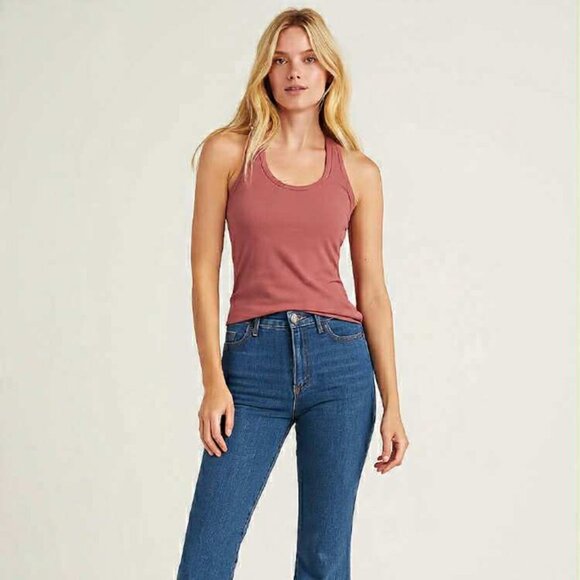 Cute Lululemon CRB Tank in Buttery Soft Nulu Cherry Tint Colour - Picture 3 of 6